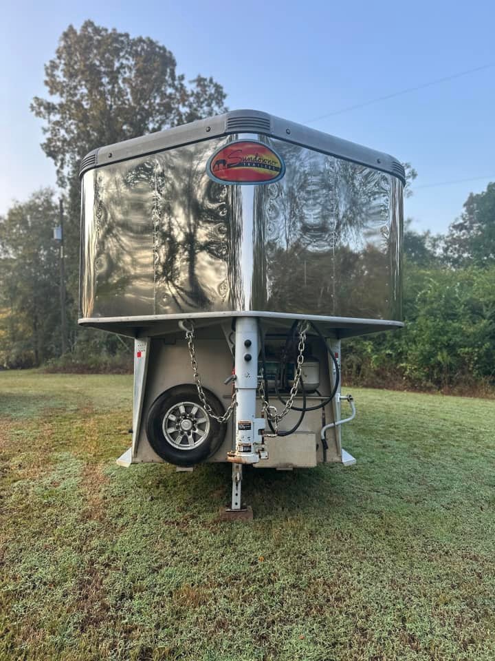 2021 Sundowner Santa Fe Horse Trailer, 4H and Living Quarters Horse Trailer - Image 17