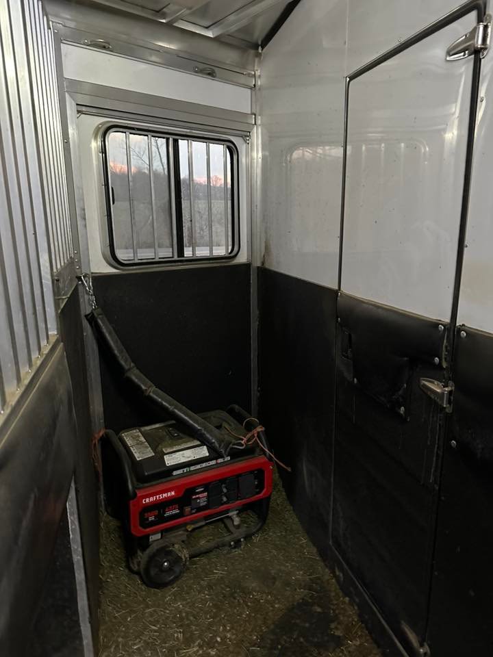 2019 sundowner santa fe 3 horse for sale