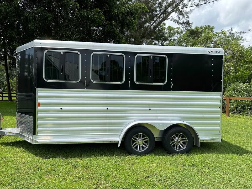 Close up of the Exiss drop-down feed doors with heavy-duty bars for maximum airflow