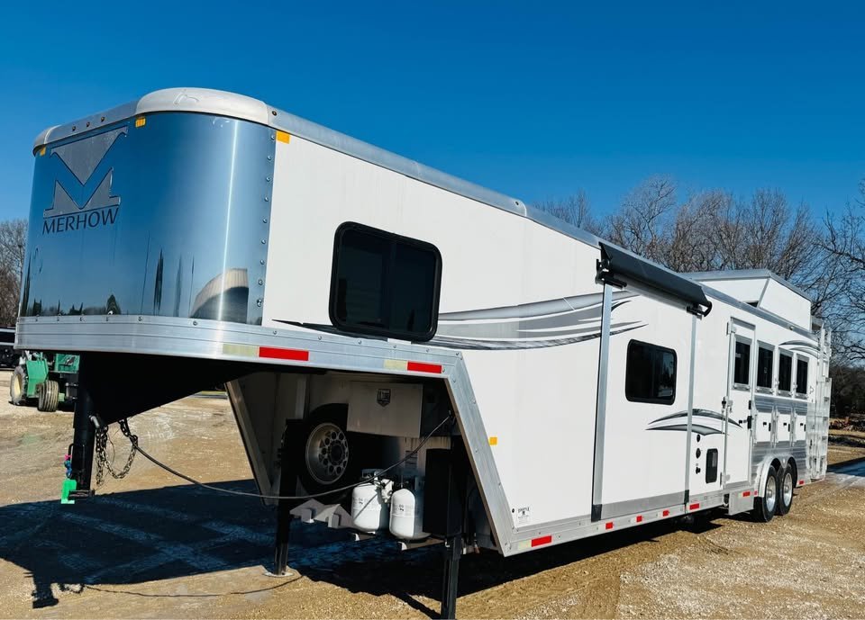 2021 Merhow Next Generation 3 horse trailer - Image 20