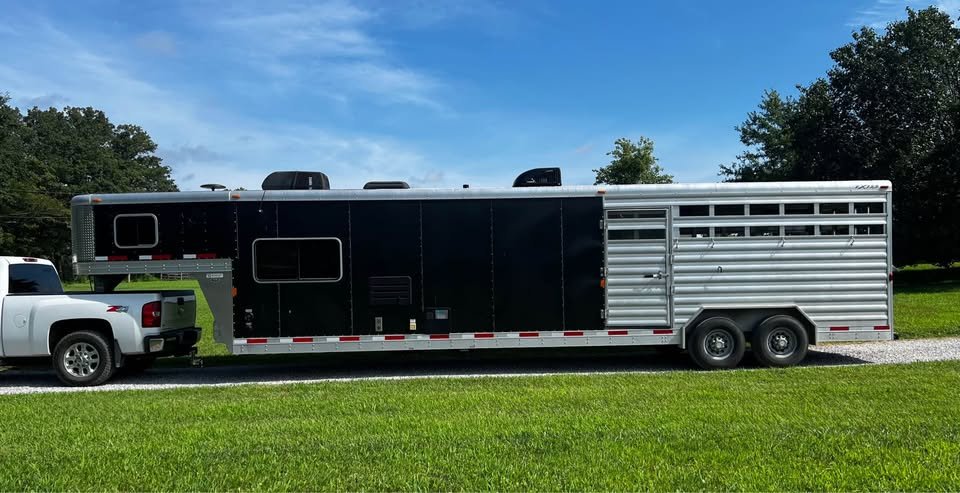 exiss stock trailer for sale